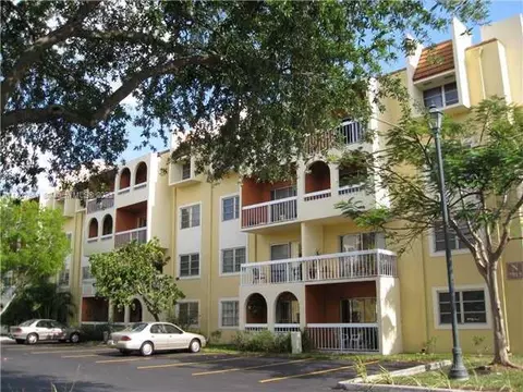 7703 Camino Real #A106, Miami, FL 33143
