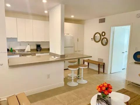 100 Sunrise Dr #24, Key Biscayne, FL 33149