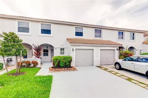 146 SW 169th Ave #146, Pembroke Pines, FL 33027