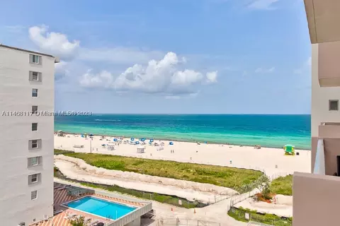 345 Ocean Dr #619, Miami Beach, FL 33139