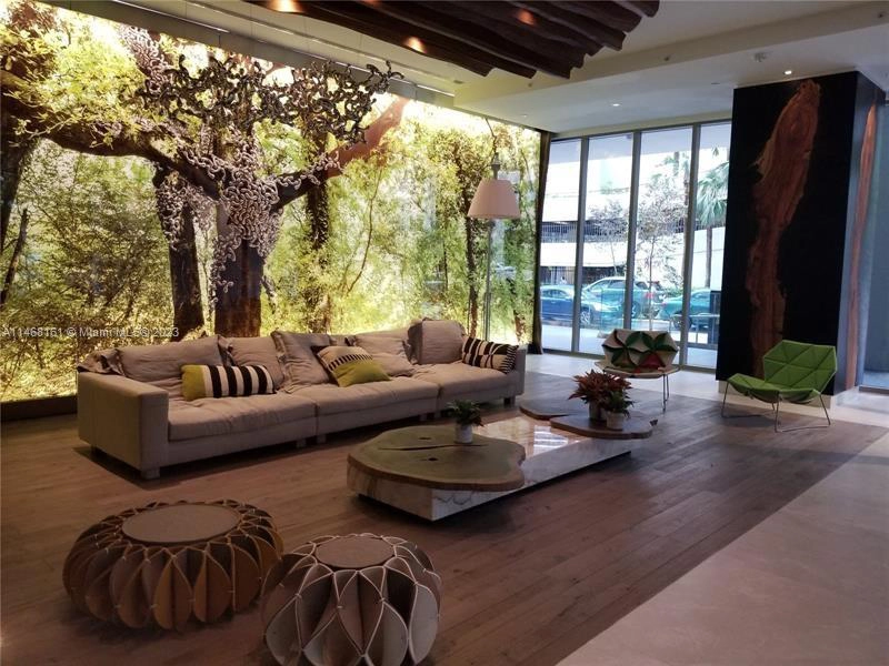 1010 Brickell Ave Unit 3803