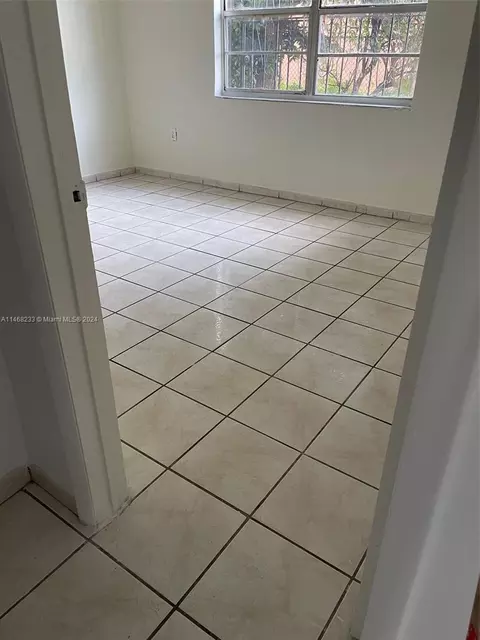 6575 W 4th Ave #101, Hialeah, FL 33012 photo 12