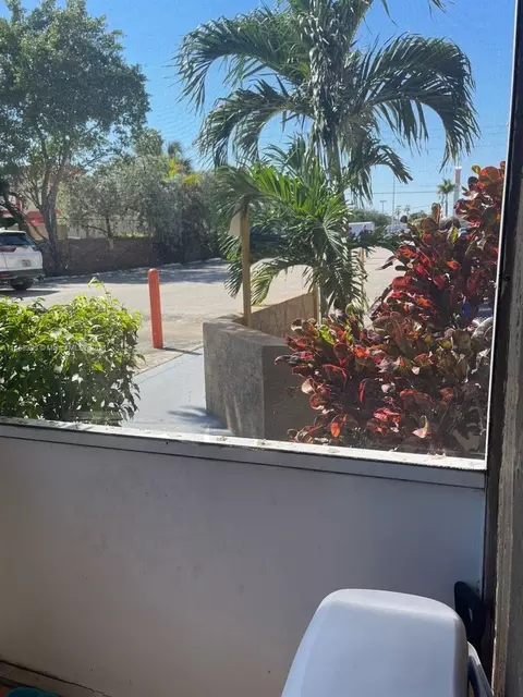 6575 W 4th Ave #101, Hialeah, FL 33012 photo 20