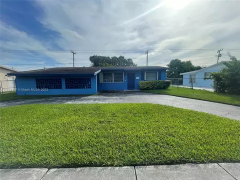 19611 SW 117th Ave, Miami, FL 33177