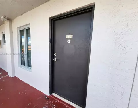 9911 W Okeechobee Rd #1-502, Hialeah Gardens, FL 33016