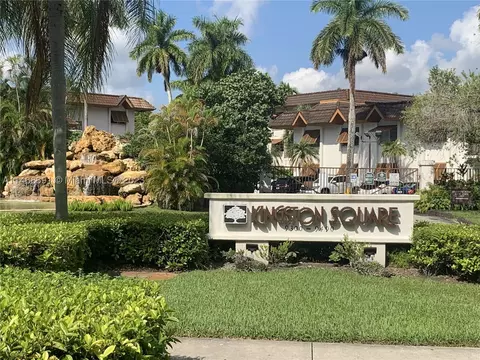 9456 SW 77th Ave #T7, Miami, FL 33156