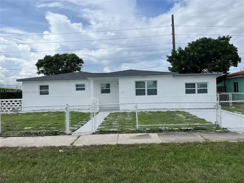 8330 NW 35th Pl, Miami, FL 33147