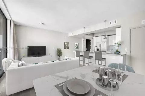999 SW 1st Ave #2614, Miami, FL 33130