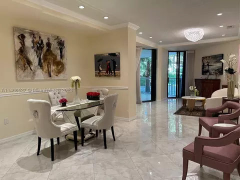 4000 Island Blvd #101, Aventura, FL 33160
