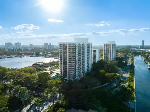 3640 Yacht Club Dr #1501, Aventura, FL 33180