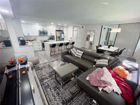 20441 NE 30th Ave #420-9, Aventura, FL 33180