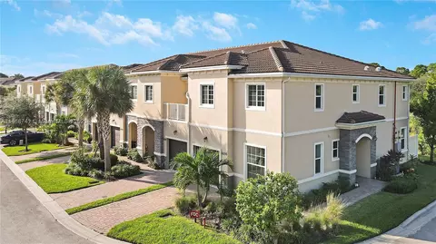 6295 SE Portofino Cir, Hobe Sound, FL 33455
