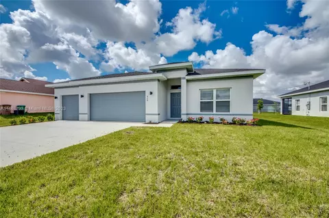 213 NW 7th St, Cape Coral, FL 33993