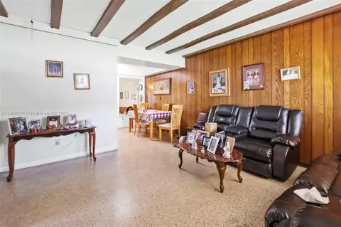 220 W 33rd St, Hialeah, FL 33012 photo 3