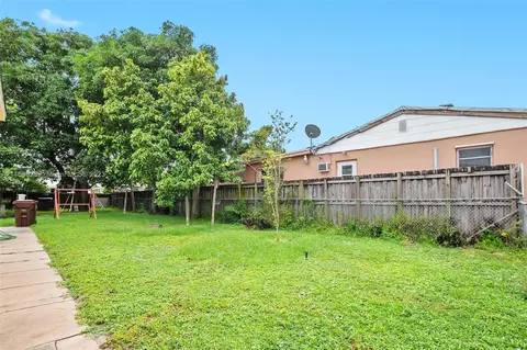 220 W 33rd St, Hialeah, FL 33012 photo 12