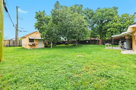 220 W 33rd St, Hialeah, FL 33012 photo 13