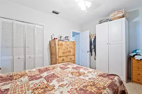 220 W 33rd St, Hialeah, FL 33012 photo 9