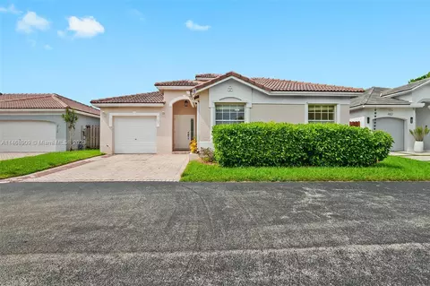 8106 SW 158th Ave, Miami, FL 33193