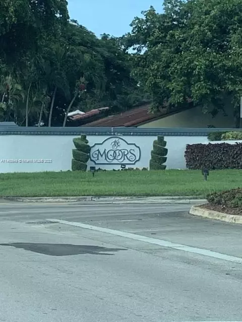 18270 Mediterranean Blvd #3-7, Hialeah, FL 33015