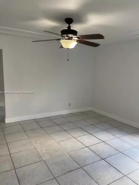  520 E 14th St, Hialeah, FL 33010 photo 5