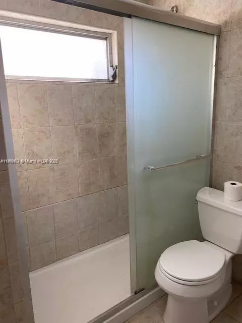 520 E 14th St, Hialeah, FL 33010 photo 10