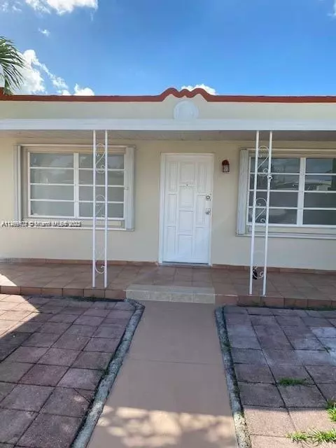 520 E 14th St, Hialeah, FL 33010