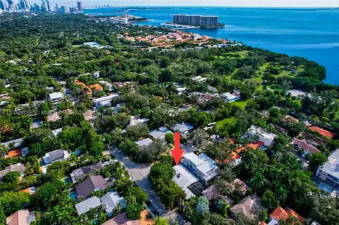3200 Calusa St, Miami, FL 33133
