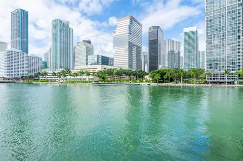 701 Brickell Key Blvd #203, Miami, FL 33131