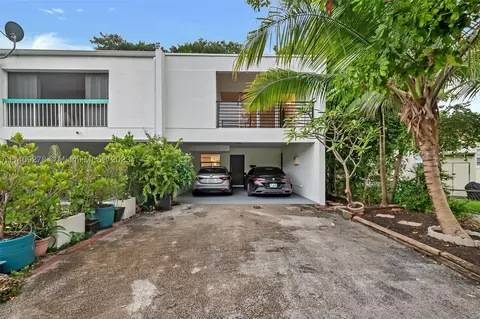 12190 NE 5 Ave, North Miami, FL 33161