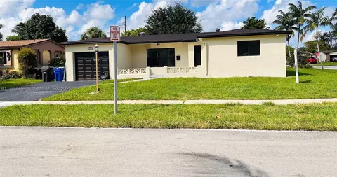 3131 NW 42 Nd St, Lauderdale Lakes, FL 33309
