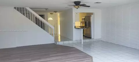 839 NW 80th Ter #9, Plantation, FL 33324