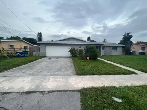 4301 NW 12th St, Lauderhill, FL 33313