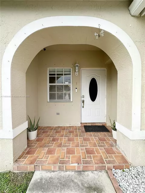 27052 SW 134th Ct, Homestead, FL 33032