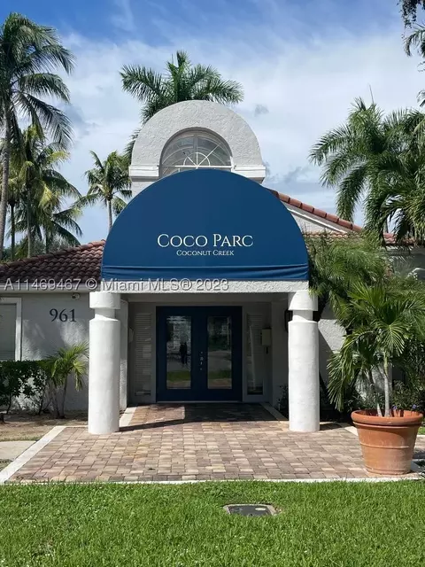 821 Lyons Rd #21207, Coconut Creek, FL 33063