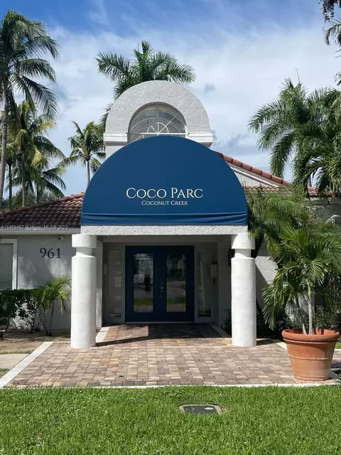821 Lyons Rd #21207, Coconut Creek, FL 33063