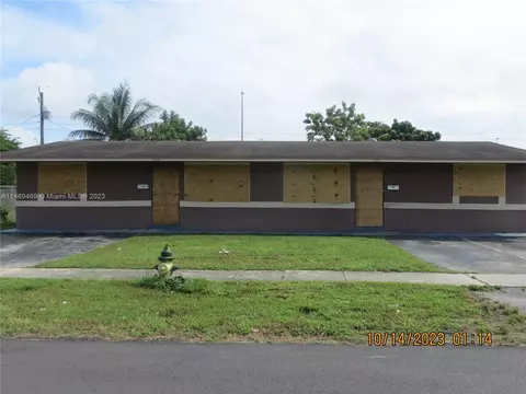 1710-1718 NW 52nd Ave, Lauderhill, FL 33313