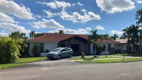 10452 SW 21st St, Miami, FL 33165