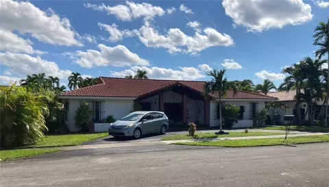10452 SW 21st St, Miami, FL 33165