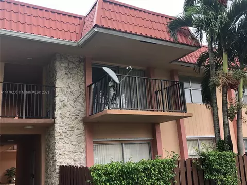 10477 SW 108 Ave #224, Miami, FL 33176