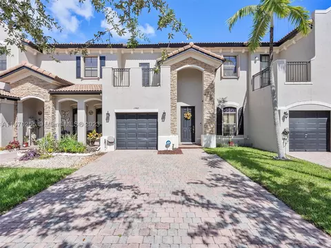 11445 SW 238th St, Homestead, FL 33032