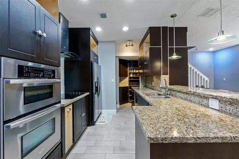 2258 NE 42nd Cir, Homestead, FL 33033