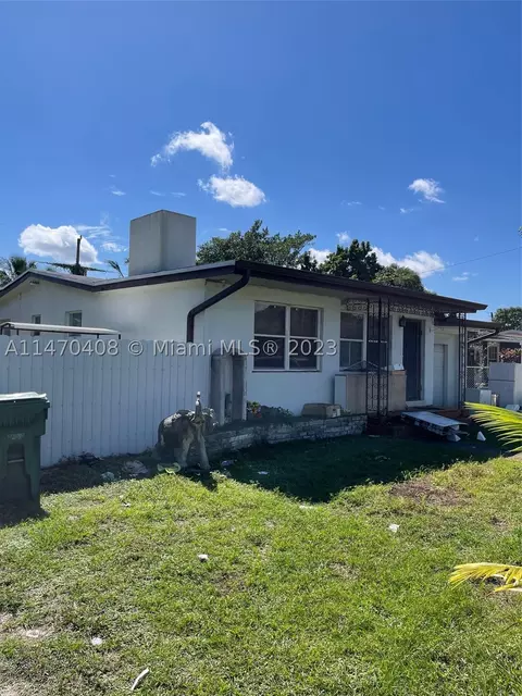 3148 NW 134th St, Opa Locka, FL 33054