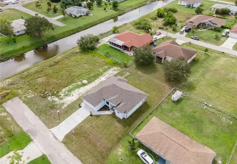 801 Douglas Ave N, Lehigh Acres, FL 33971