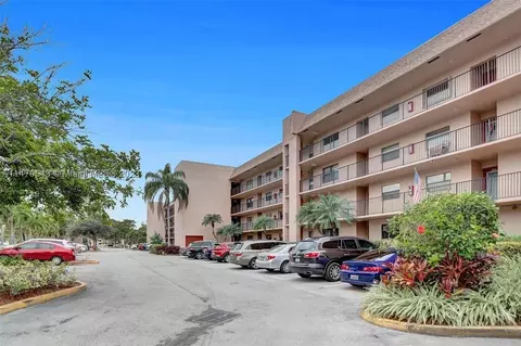 10451 Sunrise Lakes Blvd #404, Sunrise, FL 33322