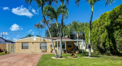1787 NE 180th St, North Miami Beach, FL 33162