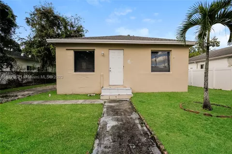 708 SW 7th St, Dania Beach, FL 33004