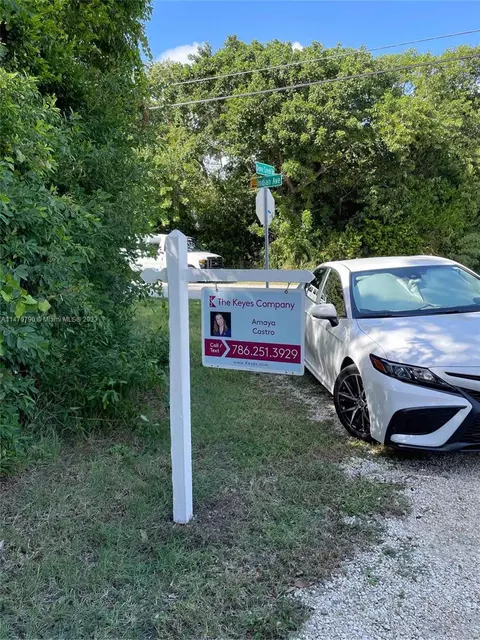 101 Indian Ave, Tavernier, FL 33070