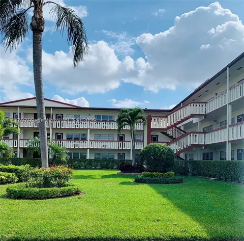 54 Brighton B #54, Boca Raton, FL 33434