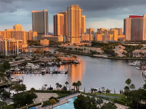 600 Three Islands Blvd #1719, Hallandale Beach, FL 33009