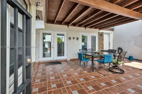 9720 NW 5th Ln #9720, Miami, FL 33172